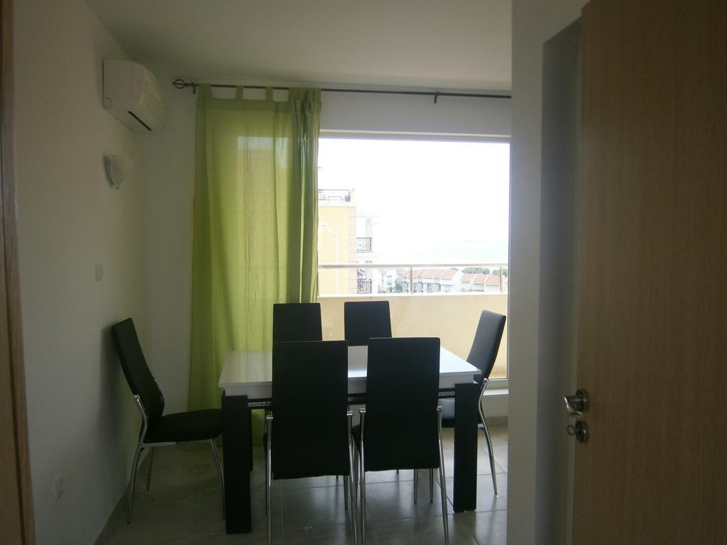 Anna Marina Apartments Светий Влас Екстер'єр фото