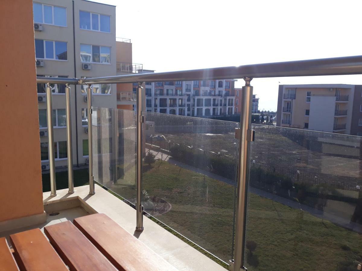 Anna Marina Apartments Светий Влас Екстер'єр фото