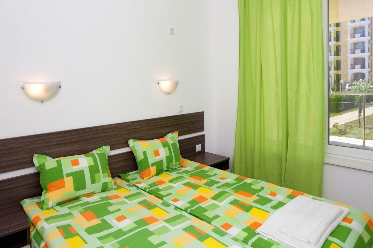 Anna Marina Apartments Светий Влас Екстер'єр фото